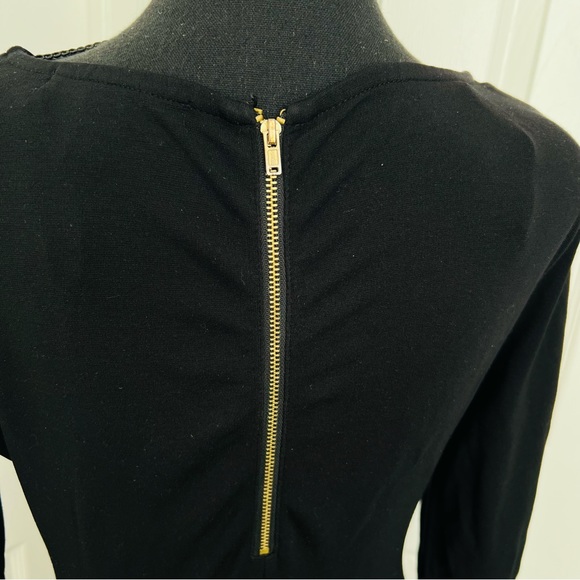 🐦⬛ Forever 21 Black Long Sleeved Bodycon Zippered Back Dress Size Small - Picture 5 of 6